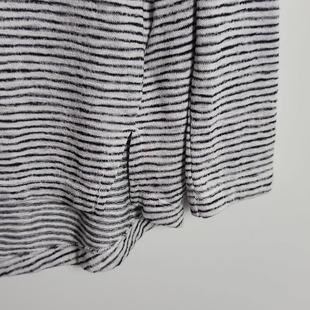 BANANA REPUBLIC Black and White Striped Top 3/4 Sleeve Size Petite XSmall - Picture 5 of 16